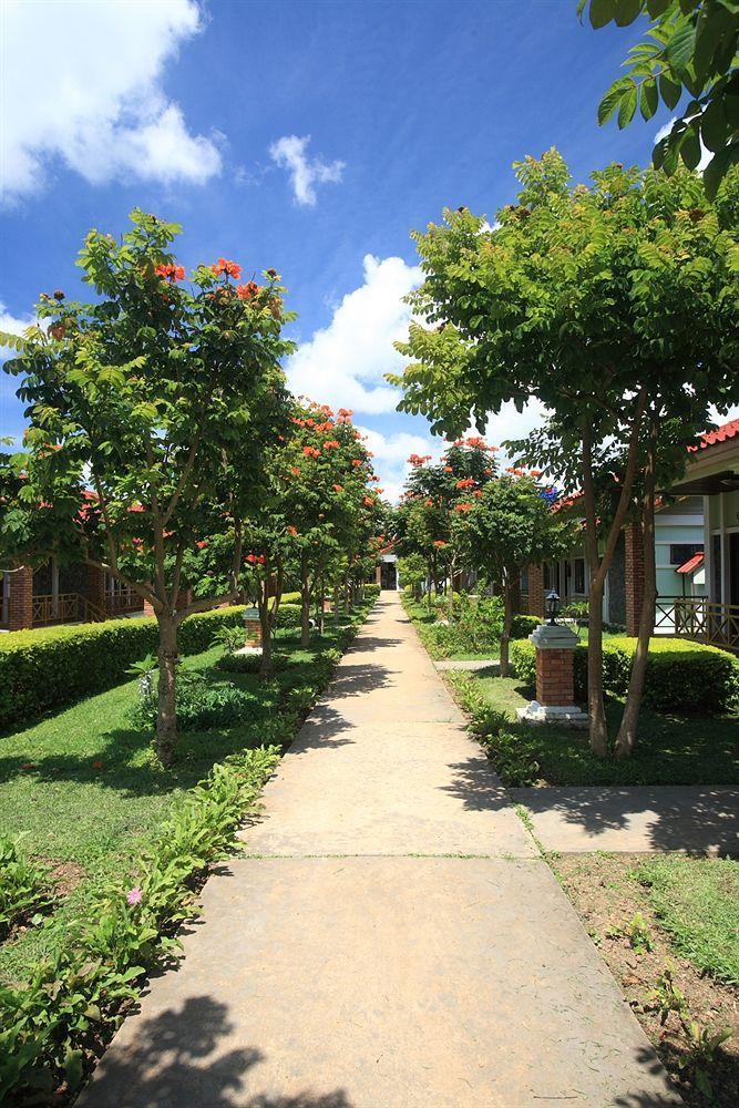 Vansana Plain Of Jars Hotel Muang Phônsavan Εξωτερικό φωτογραφία