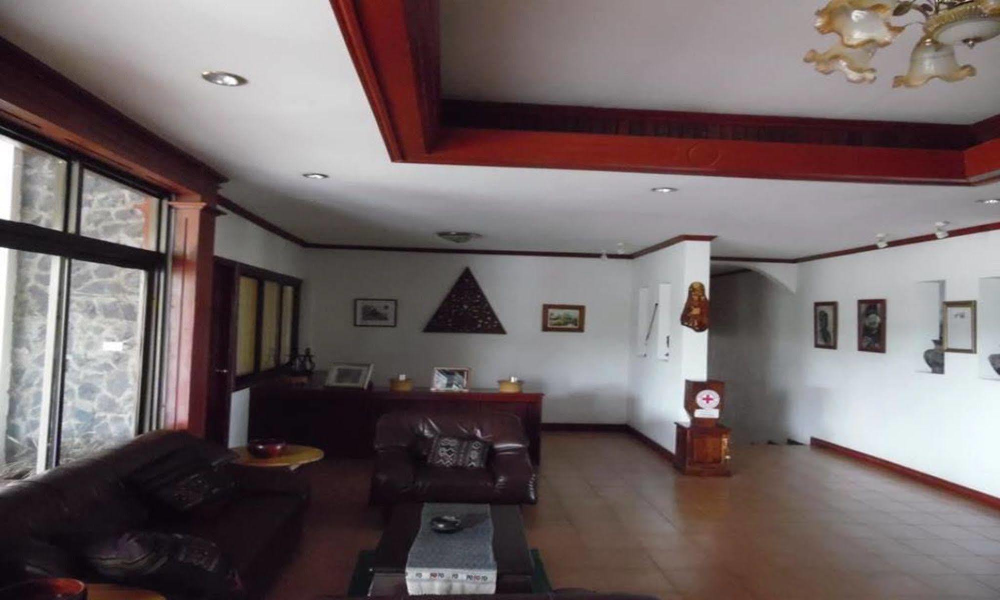 Vansana Plain Of Jars Hotel Muang Phônsavan Εξωτερικό φωτογραφία