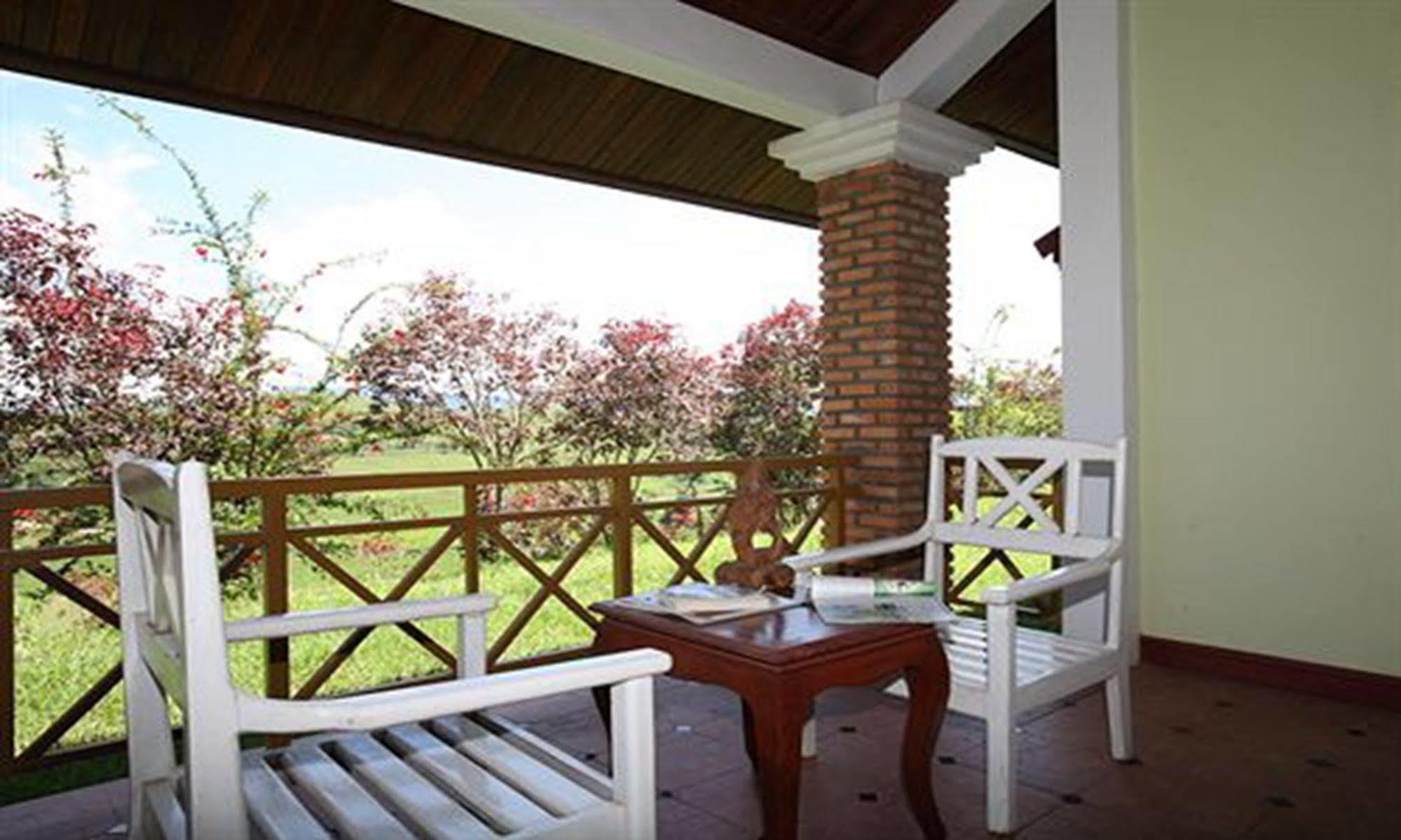 Vansana Plain Of Jars Hotel Muang Phônsavan Εξωτερικό φωτογραφία
