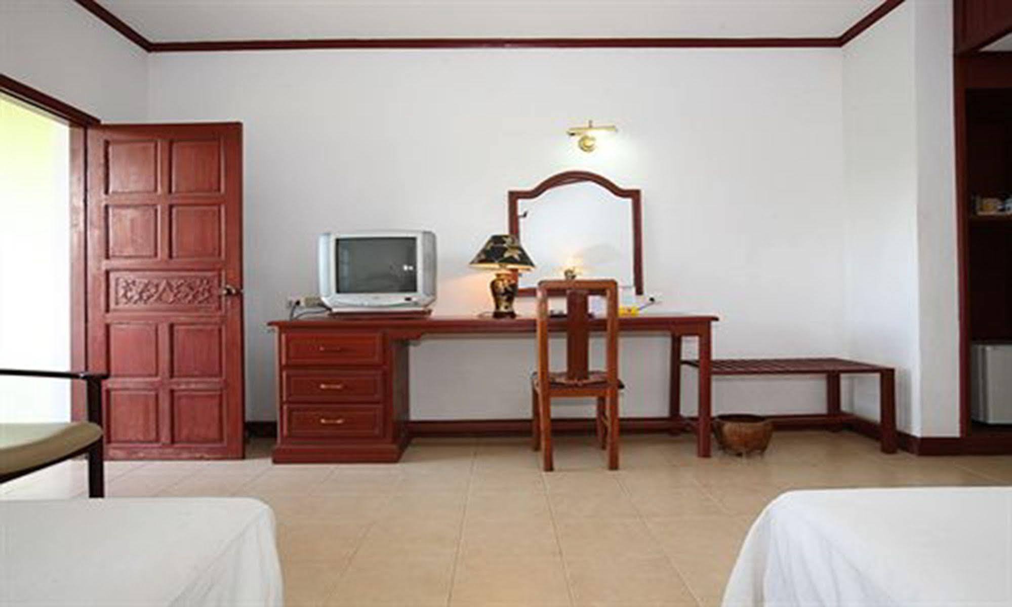 Vansana Plain Of Jars Hotel Muang Phônsavan Εξωτερικό φωτογραφία