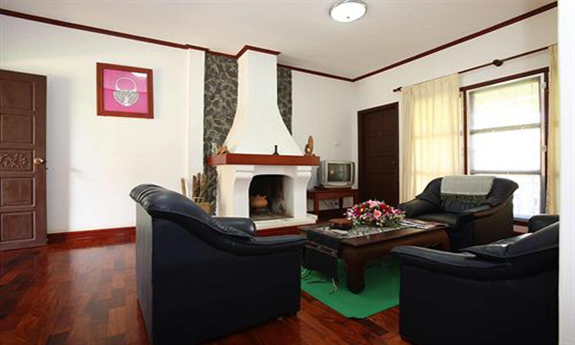 Vansana Plain Of Jars Hotel Muang Phônsavan Εξωτερικό φωτογραφία
