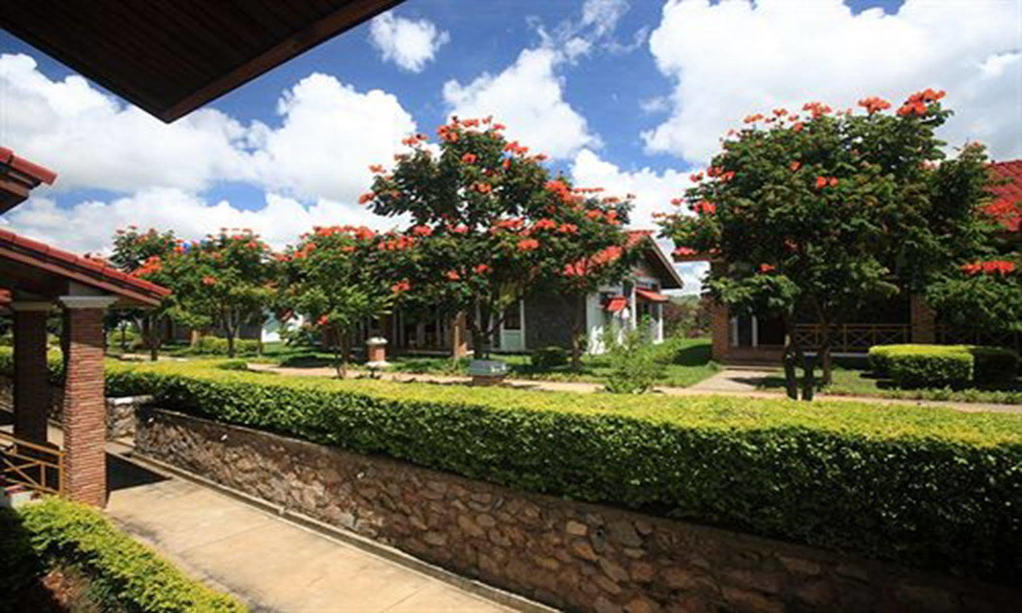 Vansana Plain Of Jars Hotel Muang Phônsavan Εξωτερικό φωτογραφία